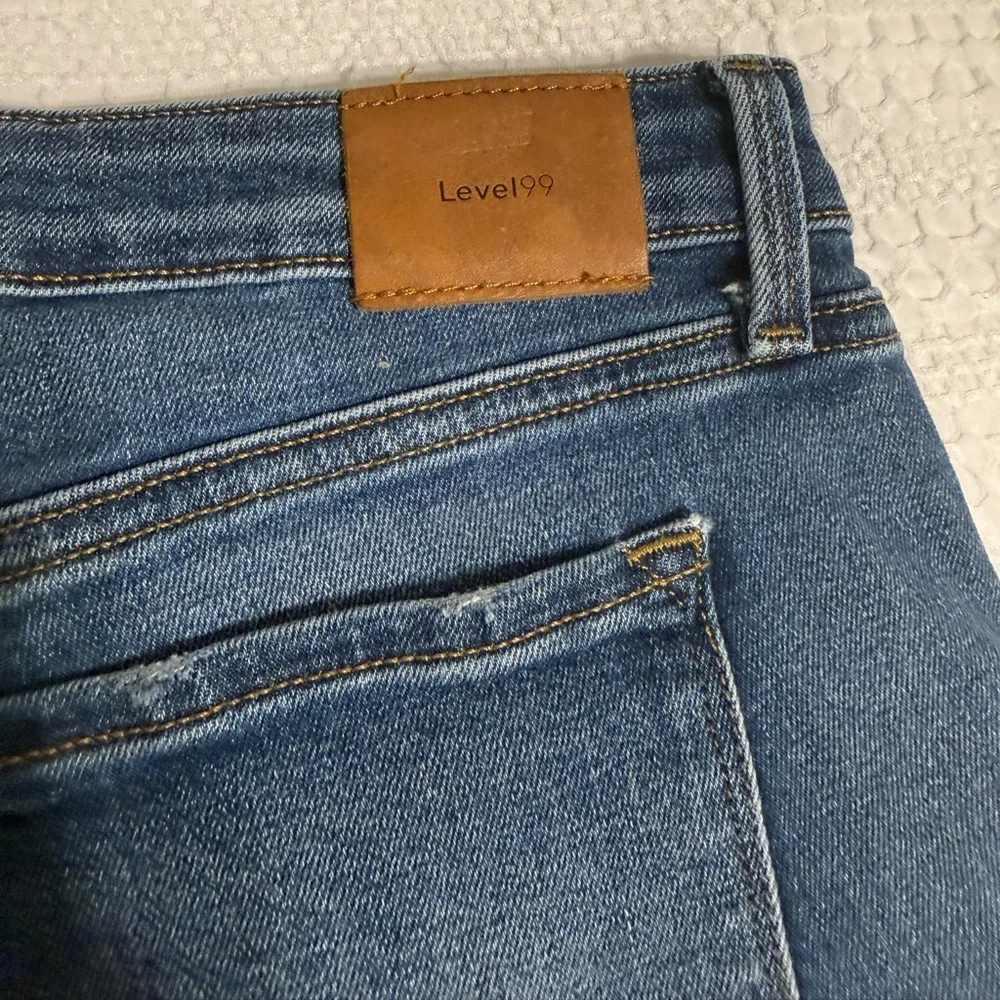 Level 99 Indigo Denim Shorts - Picture 3 of 12